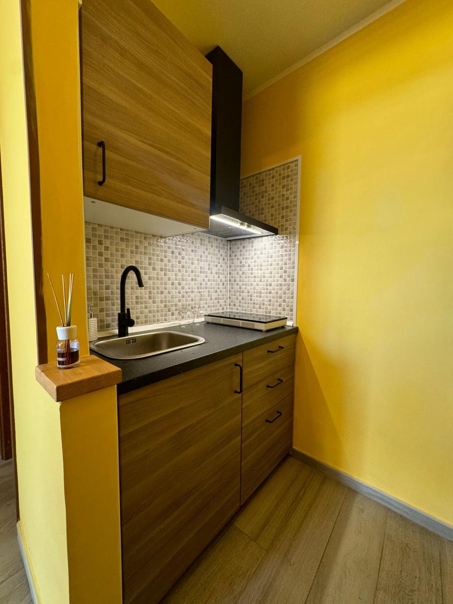 Sunrise Inn Pessinetto Bagian luar foto