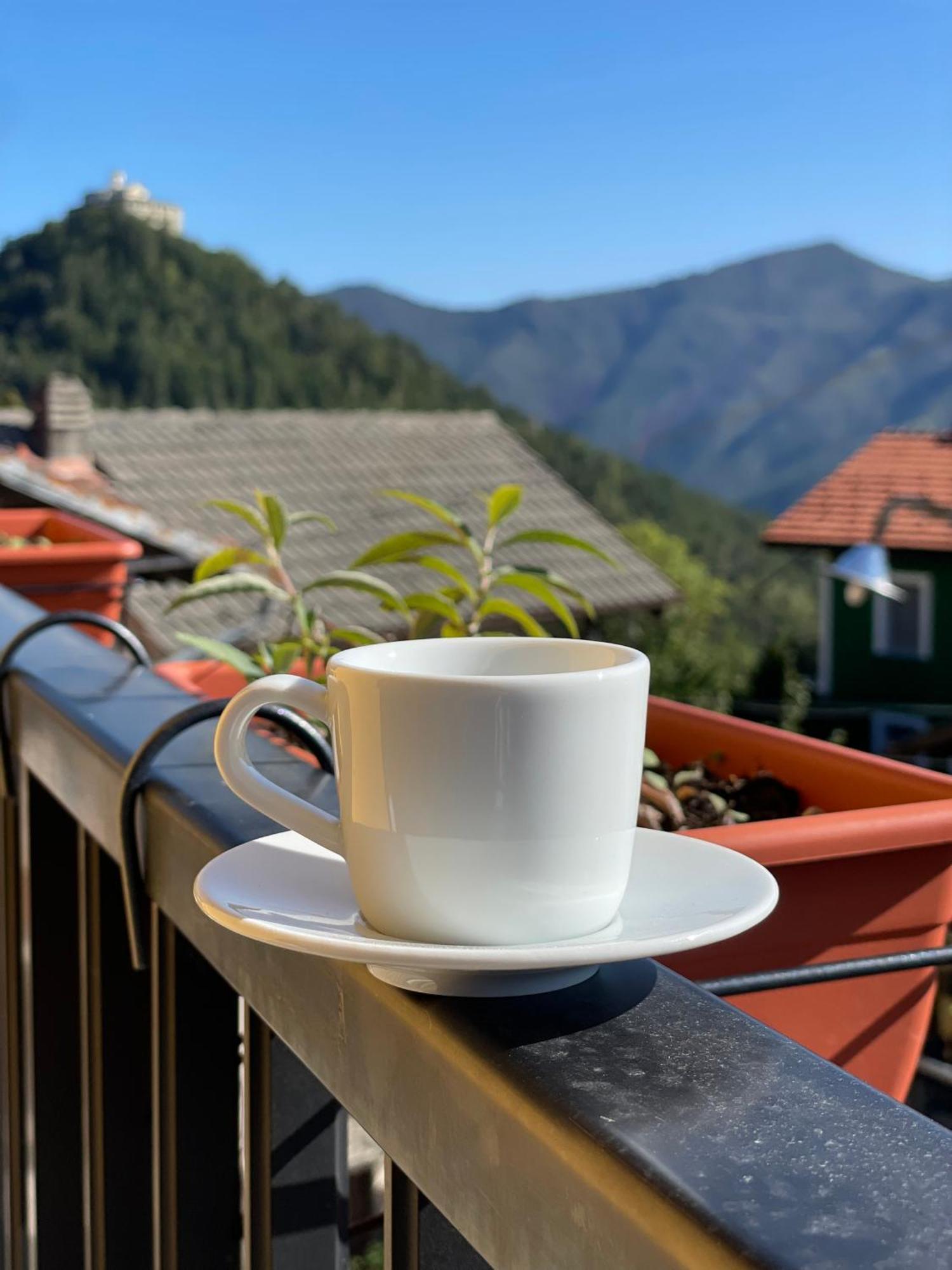 Sunrise Inn Pessinetto Bagian luar foto