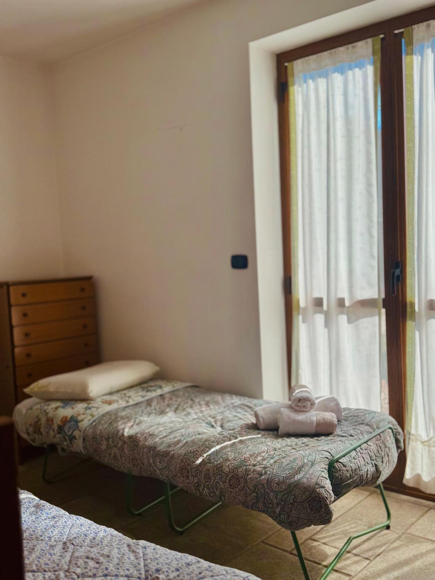 Sunrise Inn Pessinetto Bagian luar foto